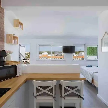 Apartment Cozy Near The Quarteira