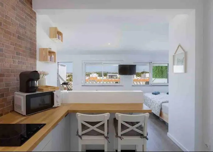 Apartment Cozy Near The Quarteira